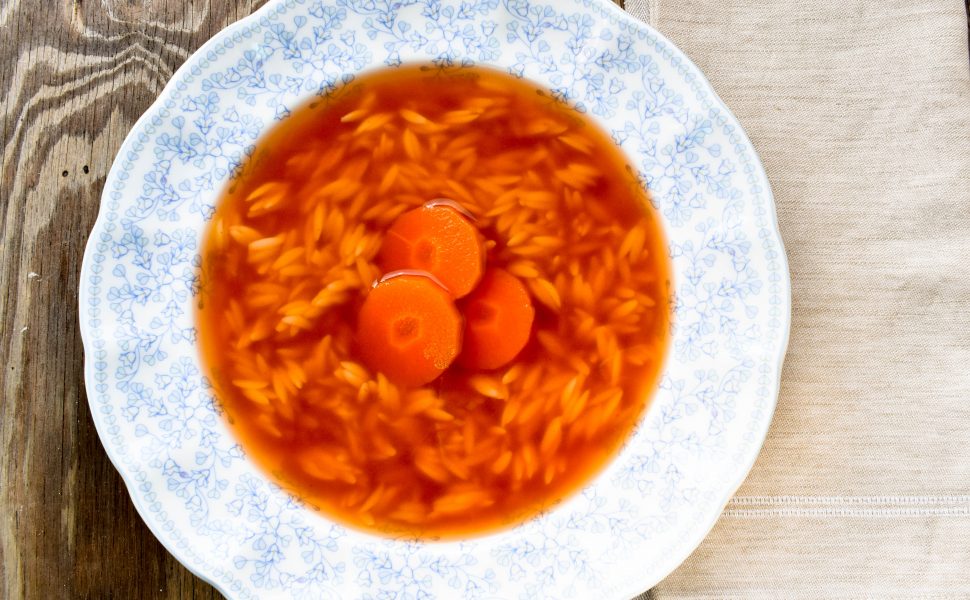 Brodo vegetale (vegetable soup) with risoni pasta