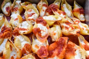 Conchiglioni (large pasta shells) filled with ricotta