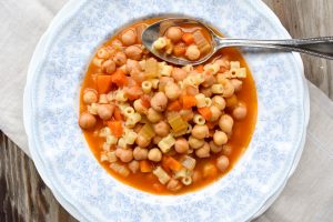 Pasta 'e ceci' (with chickpeas)