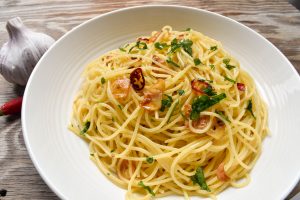 Spaghetti 'aglio, olio e peperoncino' (with garlic, olive oil and chilli)