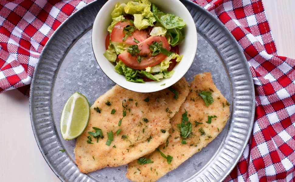 Oven-baked herbed chicken ‘cotoletta’ (crumbed)