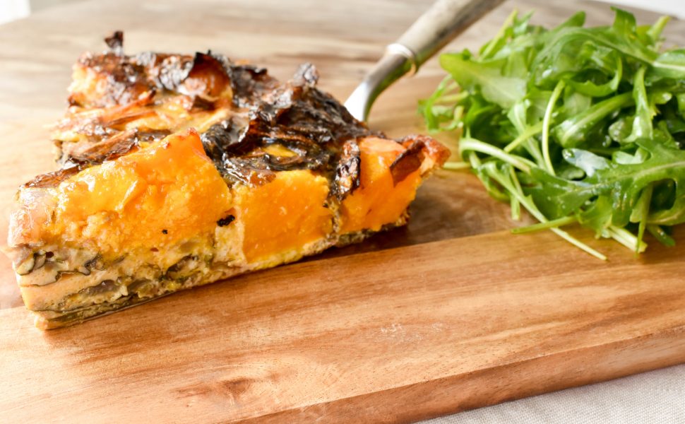 Baked frittata with pumpkin and radicchio