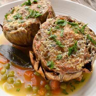 Carciofi ripieni di carne (meat stuffed artichokes)