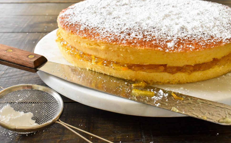 Ciambella con marmellata all’arancia (orange cake with marmalade)