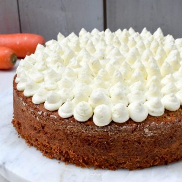 Carrot cake with lime mascarpone icing