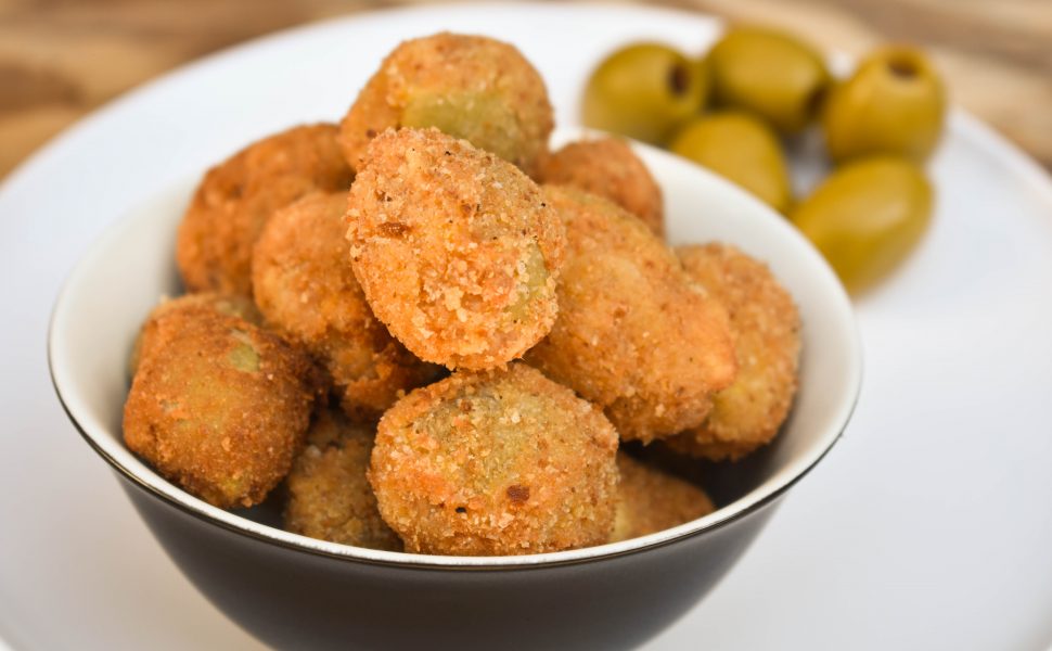 Olive Ascolane (meat stuffed olives)