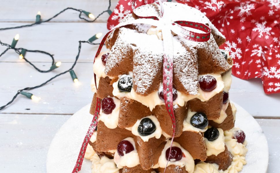 Pandoro Christmas tree filled with Crema diplomatica