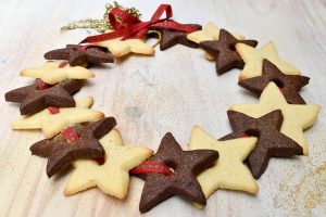 Christmas star biscuit wreath