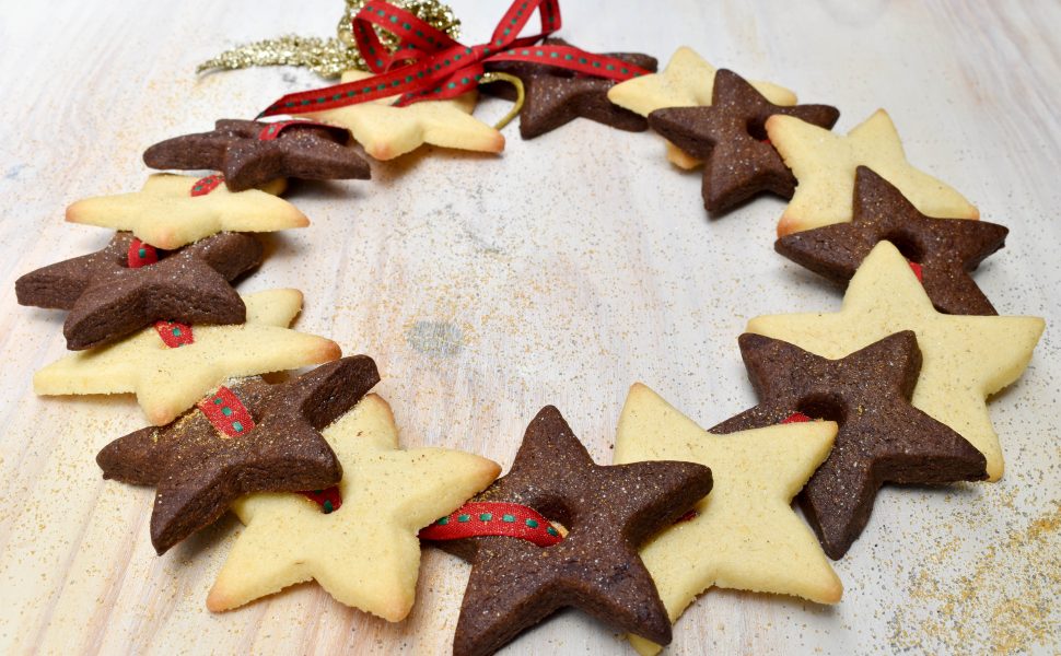 Christmas star biscuit wreath