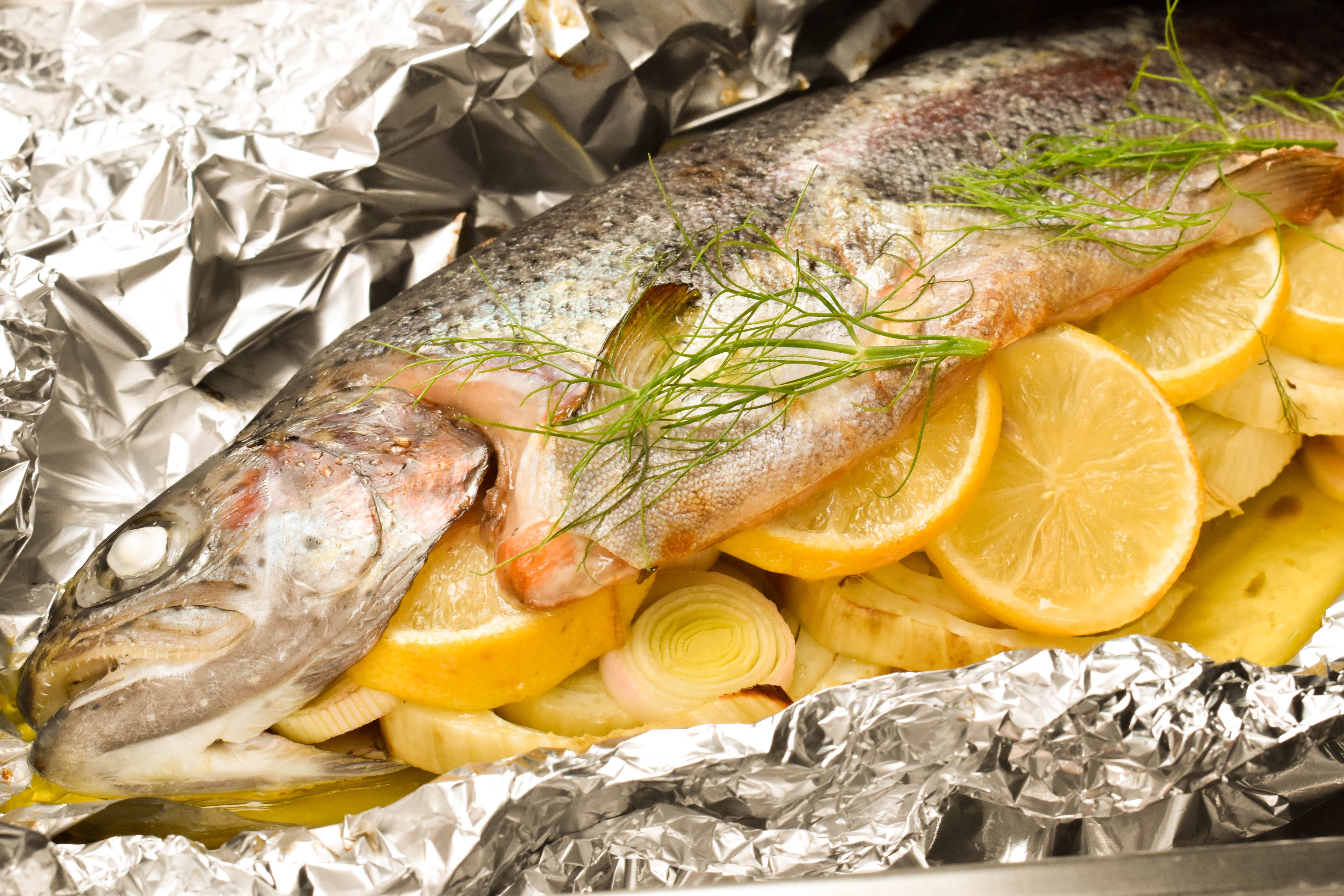 Baked Rainbow Trout With Fennel Lemon