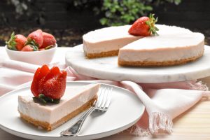 No-bake Strawberry cheesecake