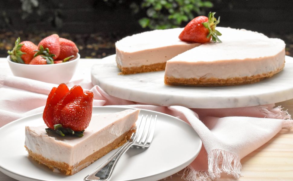 No-bake Strawberry cheesecake