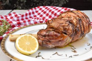 Slow cooked lamb leg 'al forno' (oven baked)