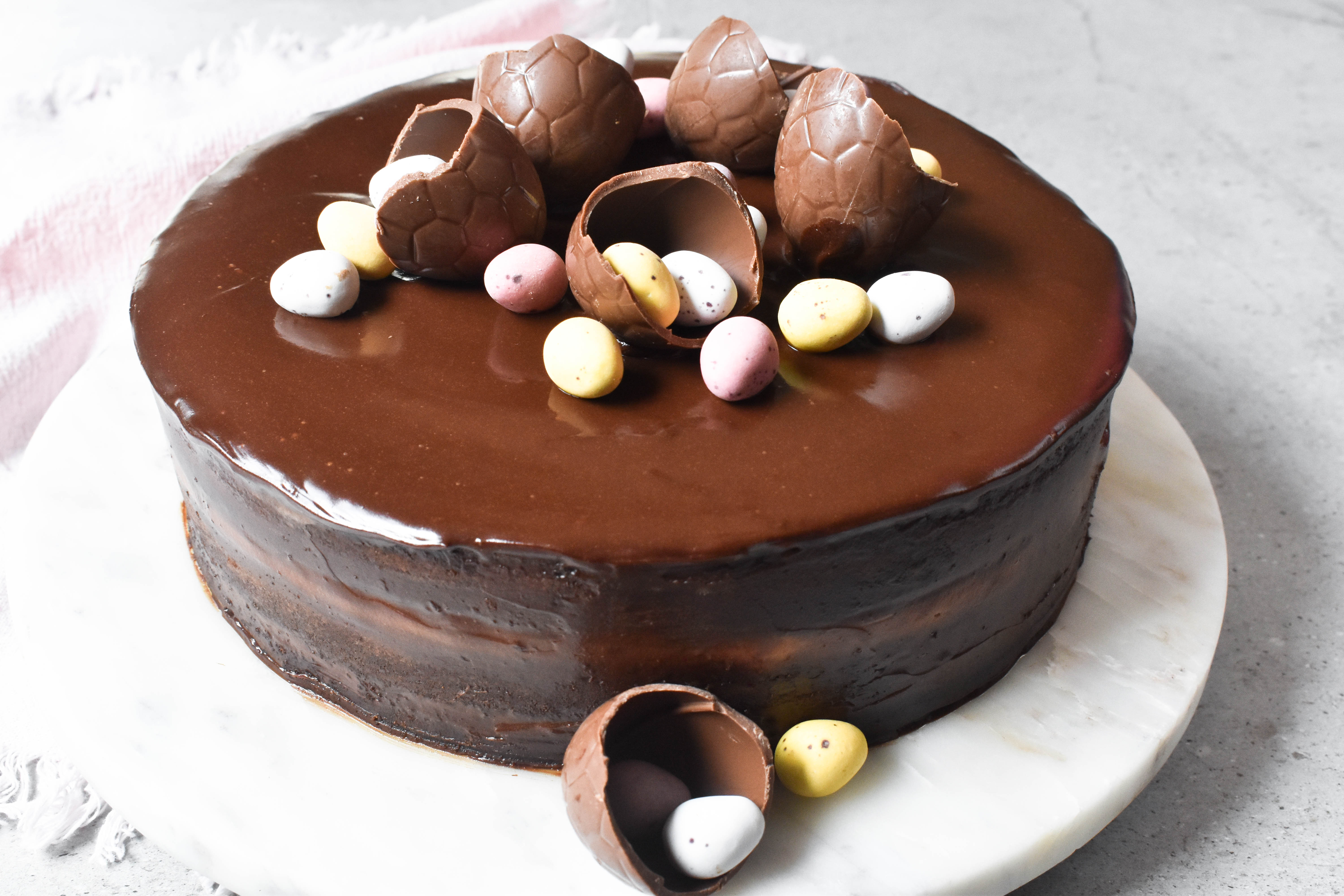 Chocolate cheap easter cake