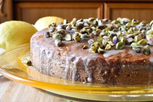 Pistachio and lemon cake