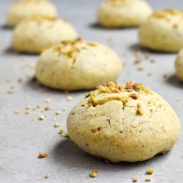 Italian pistachio lemon cookies