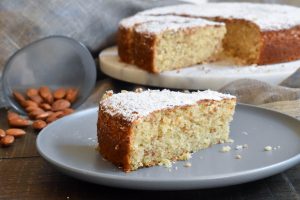 Easy almond cake