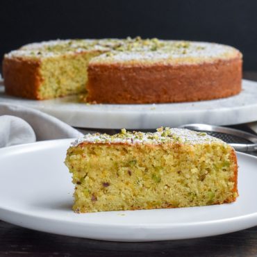 Orange pistachio cake