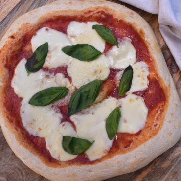 Neapolitan-style pizza Margherita