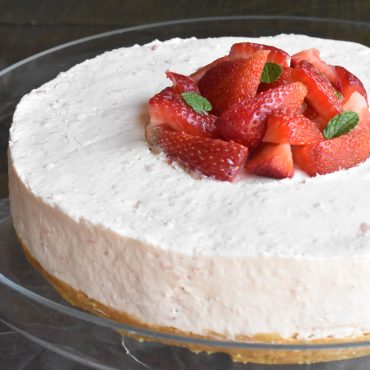 Gluten-free Strawberry cheesecake